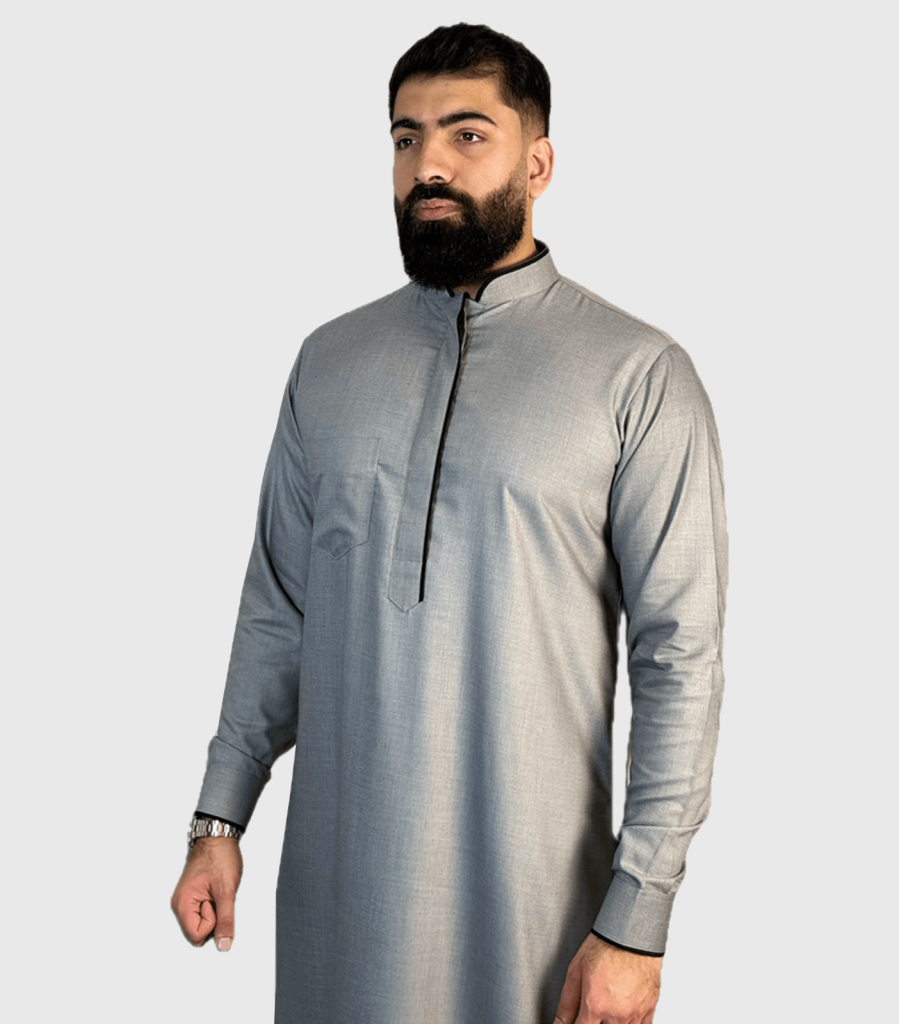 Thobe Rack Weekend Thobe – Al-Saleh Libaas